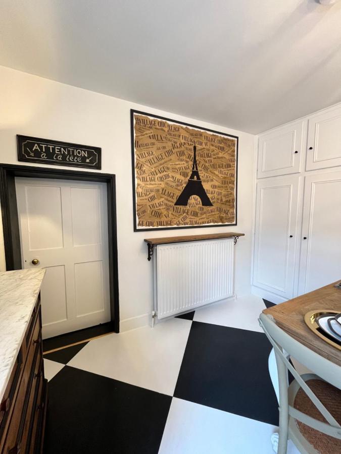 Chateau 9 Neuf Newark-on-Trent  Ngoại thất bức ảnh